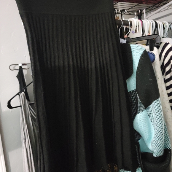 COPY - Cold weather skirt - Picture 4 of 4